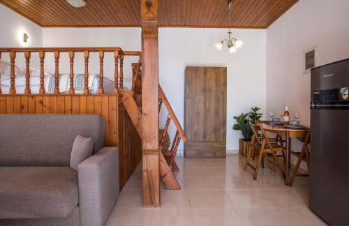 Rhodes VistaPeak Retreat - Photo 6