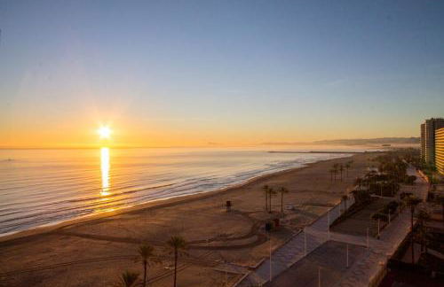 El Séptimo Cielo de la Bahía de los Naranjos - Primera Línea de Playa - Foto 5