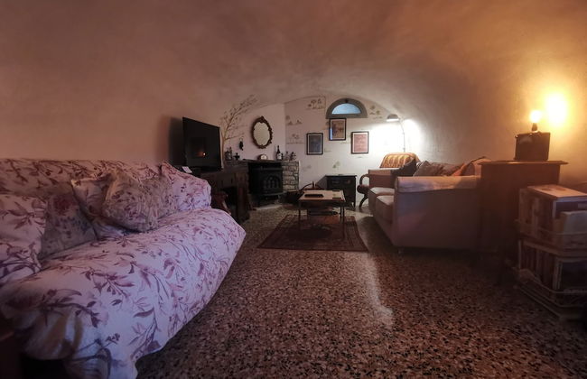 House - Sleeps 5, Scenic Views, Fireplace & Garden - Foto 4