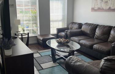 3 Bed 3 Bath Townhome - Photo 1