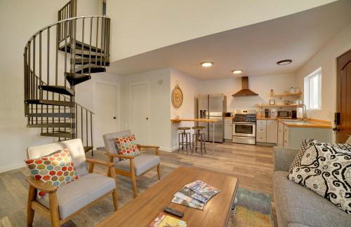 Walk to Kenai River Forested Fishermans Cabin! - Foto 1