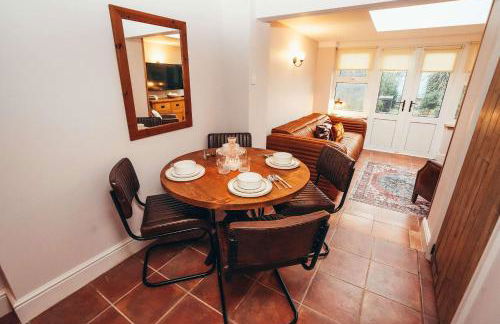 A Lovely Family Cottage in Belper - Photo 13