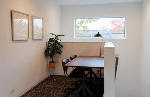 Rice Village Retreat - Rooftop deck - Sleeps 12 - Foto 36