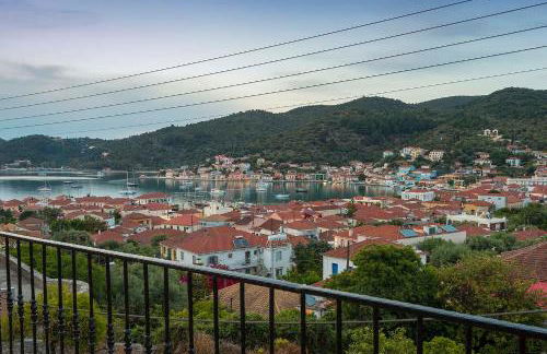 Yellow House Ithaca - Foto 9