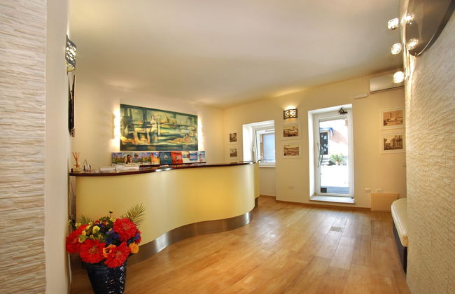 Smart Suite & Apartments - Foto 9