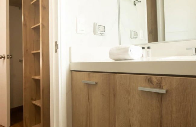 w Perfect 2BR With Balcony in Miraflores - Photo 12