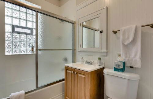 Lovely Near Loyola - Enjoy the Wonderful Outdoor Space and Sun Room - Room for the Whole Crew apts - Foto 18