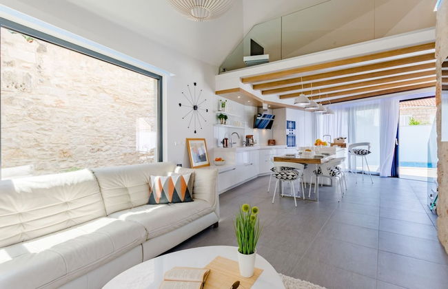 Villa Stone Pearl - Two Bedroom Holiday House With Pool - Foto 63