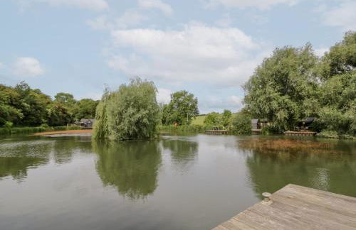 Maple Lodge at Bridge Lake Farm & Fishery - Foto 15