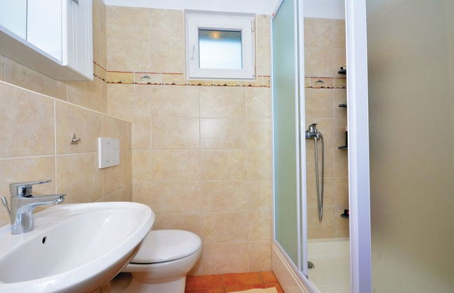 New Modern House in a Quiet Island Area w. Garden - Foto 18