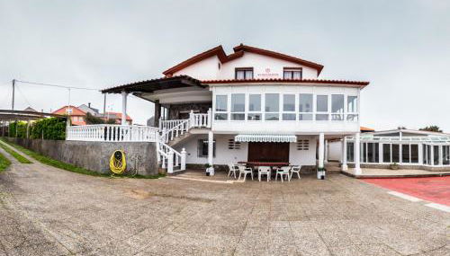 Chalet Areo do rio - playa de razo - Foto 5