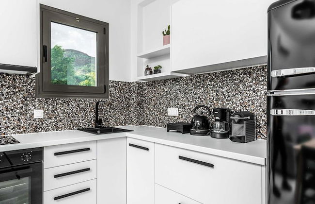 Nama Luxury Villa 250m From the sea Makry Gialos - Foto 42