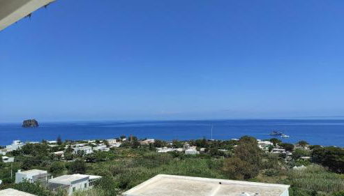 Villa Aurora con vista mozzafiato su Strombolicchio - Foto 3