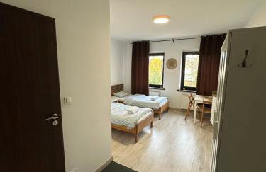 Willa BROWAR - Komfortowe Pokoje w Centrum - Foto 9