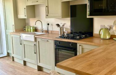 Beach Retreat luxury home just 2 minutes walk to the beach - Foto 6