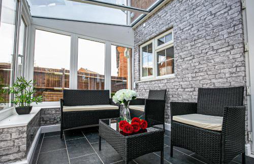 Milton Keynes for Families and Contractors with Private Parking - Foto 17