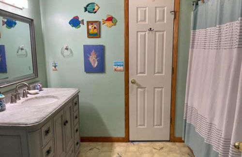 Soundside, canalfront Outer Banks house near ocean - Foto 14