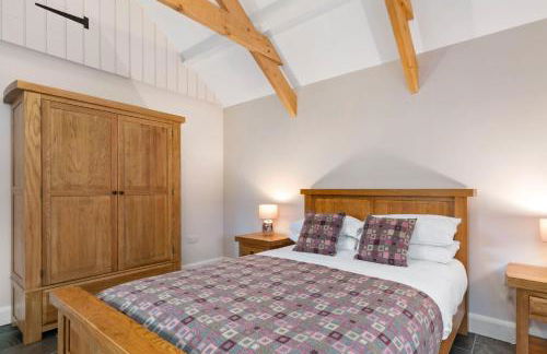 Beudy Howel - beautiful barn conversion with fire pit, close to beaches - Photo 19