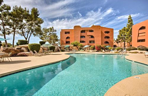 Hike and Relax Poolside! Long-Term Stay in Phoenix - Foto 21