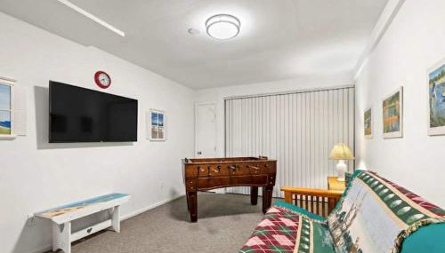 Waterfront on Swan Pond with Kayaks - Foto 4