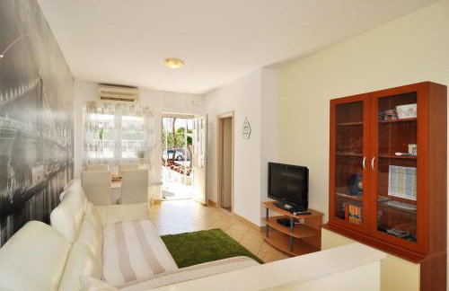 Apartment Babic - Photo 15