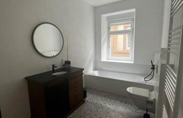 BG Living & Hosting - Stilvolle Mosel-Ferienwohnung "Alte Apotheke" in Ürzig - 2 Schlafzimmer, bis 5 Personen, Fahrradkeller & WLAN - Foto 7