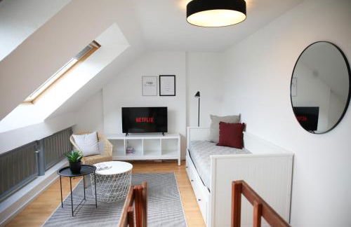 BEECH APARTMENT: MAISONETTE + FREE PARKING + NETFLIX - Foto 24