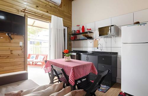 Casa Perto das melhores praias Florianópolis, 8 pessoas, ar condicionado, tv, wifi, cozinha completa, lavanderia, - Foto 79