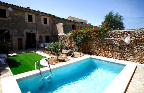 Typical old Majorcan house with a private pool - Foto 13