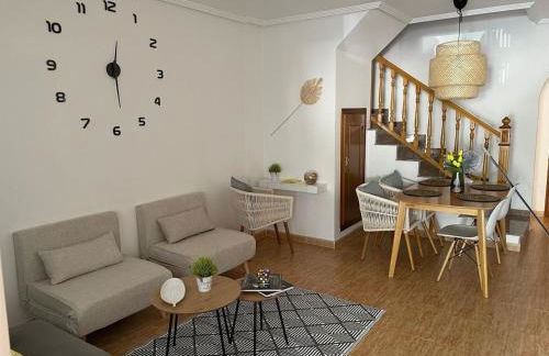 Oasis en la playa con piscina - Foto 50