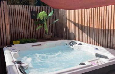 Magnifique T2 jacuzzi piscine - Foto 3