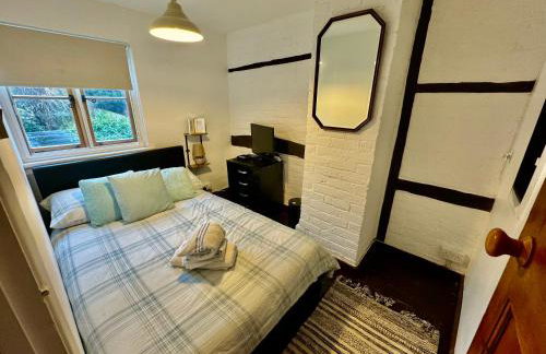 Beautiful 17th Century Cottage - Photo 23