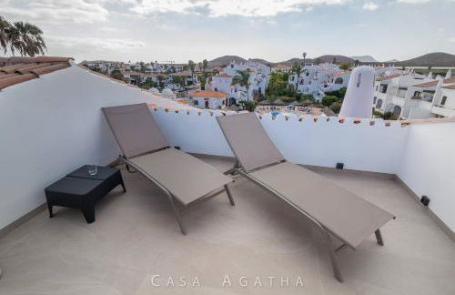 CASA AGATHA - 3 terraces, AC, tv channels, 2 bedrooms & bathrooms, heated pool - Foto 35