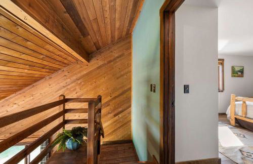 Family-Friendly Cabin with Heated Pool & Sauna - Foto 22