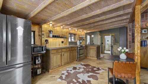 The Tyrolean Cabin. Panoramic Views. Hot Tub. - Foto 4