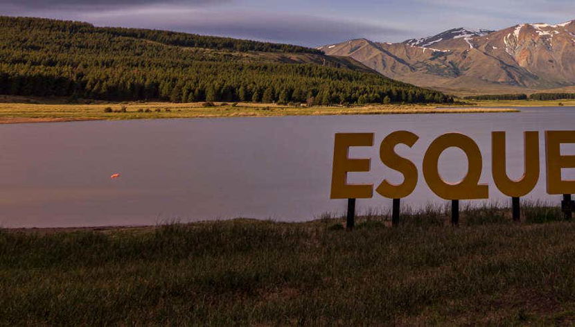 Esquel and La Hoya Tour