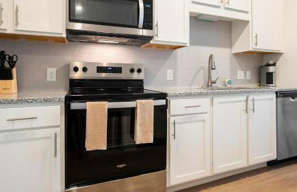 Landing Stunning 1BD Clubhouse Pool - Foto 1