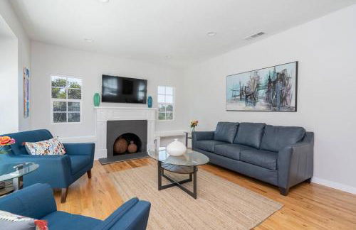 Fabulous New 4BR/3BA House in Mission Hills - Foto 14