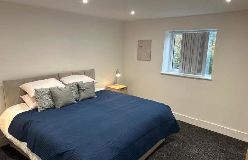 Comfy 2-Bed Near Nottingham & Derby, Free Parking! - Foto 1