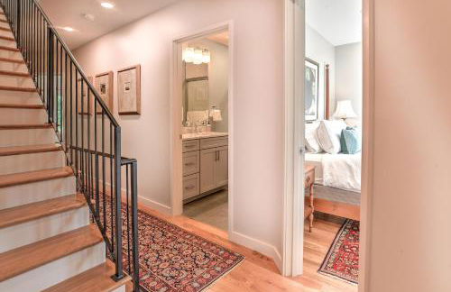 Luxe Townhouse with Garage and Terrace - Foto 22