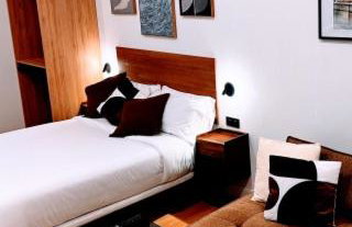 The 153 Hotel - Photo 64