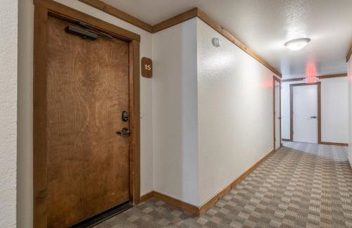 Mountainback 15 - Photo 24