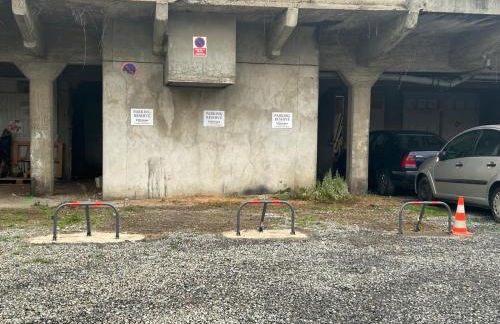 Au pied de la Cité Médiévale, piscine, vue extraordinaire, gîte La Trivala à Carcassonne - Photo 41