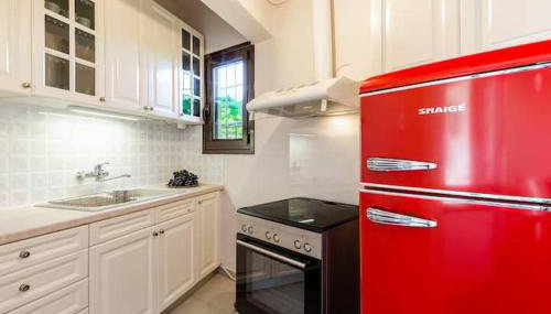 Mansion of 120 m2, with high ceilings and big yard - Foto 3