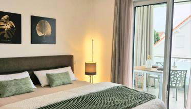 Balkon-Parken-Self-Check-in-Limes2Living-Niedernberg - Foto 1, soundproof, wardrobe