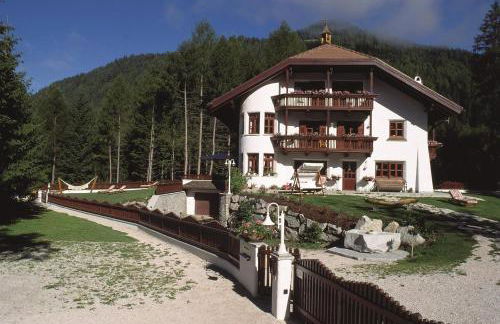 Im weißen Schlössl Friedemann - Photo 1