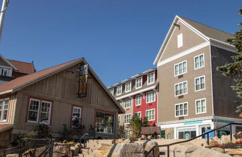 Snowshoe Village Ski-in - Ski-out Condo w Hot Tub - Foto 49