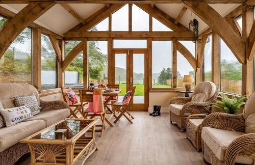 4 Bed in Llandysul oc-78801 - Photo 1