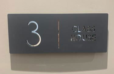 Willshaw Suites for families over 25 only - Foto 32