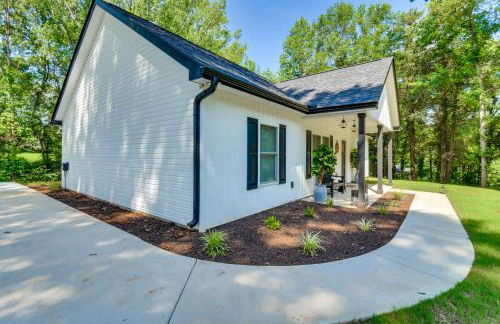 1 Mi to Lake Hartwell Updated Retreat with Patio! - Foto 29